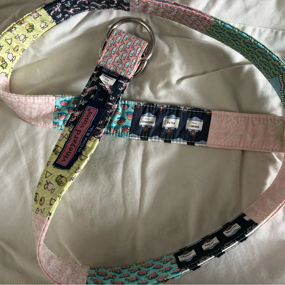 Vineyard Vines D-ring belt